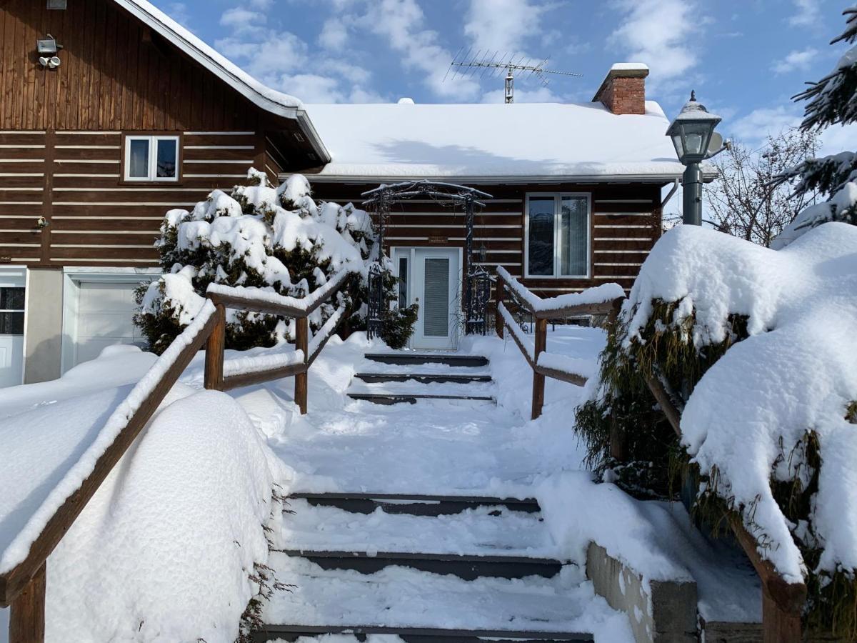 L'Auberge Refuge Du Trappeur Saint Mathieu Du Parc Exterior foto